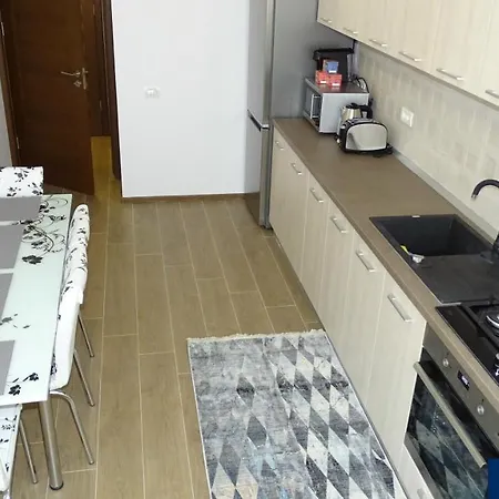 Ziz Apartments 6 * Năvodari